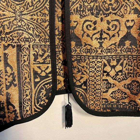 Dressbarn Patterned Jacket - Picture 2 of 8